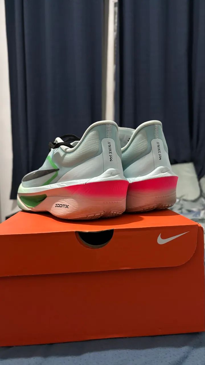 Tênis ZOOM FLY 6 | Número 40 - Calçados Esportivos - Água