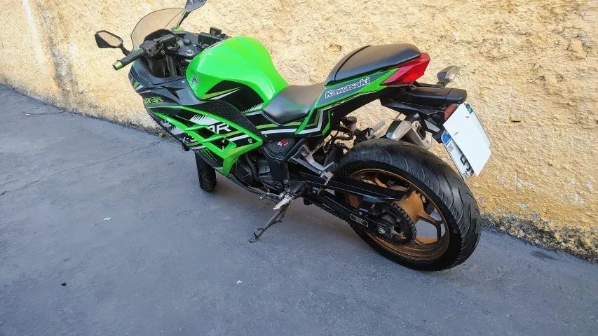 KAWASAKI / NINJA 300 - Foto 5