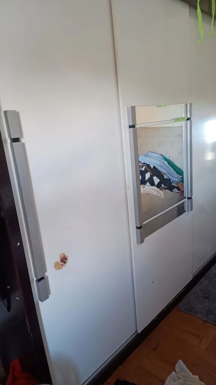 VENDO GUARDA ROUPA  - Foto 2