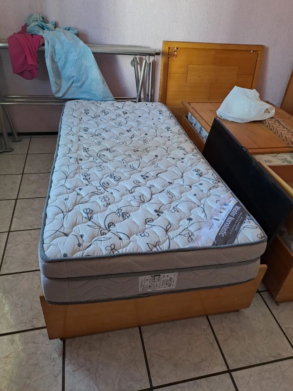 Colchão solteiro Ortobom 