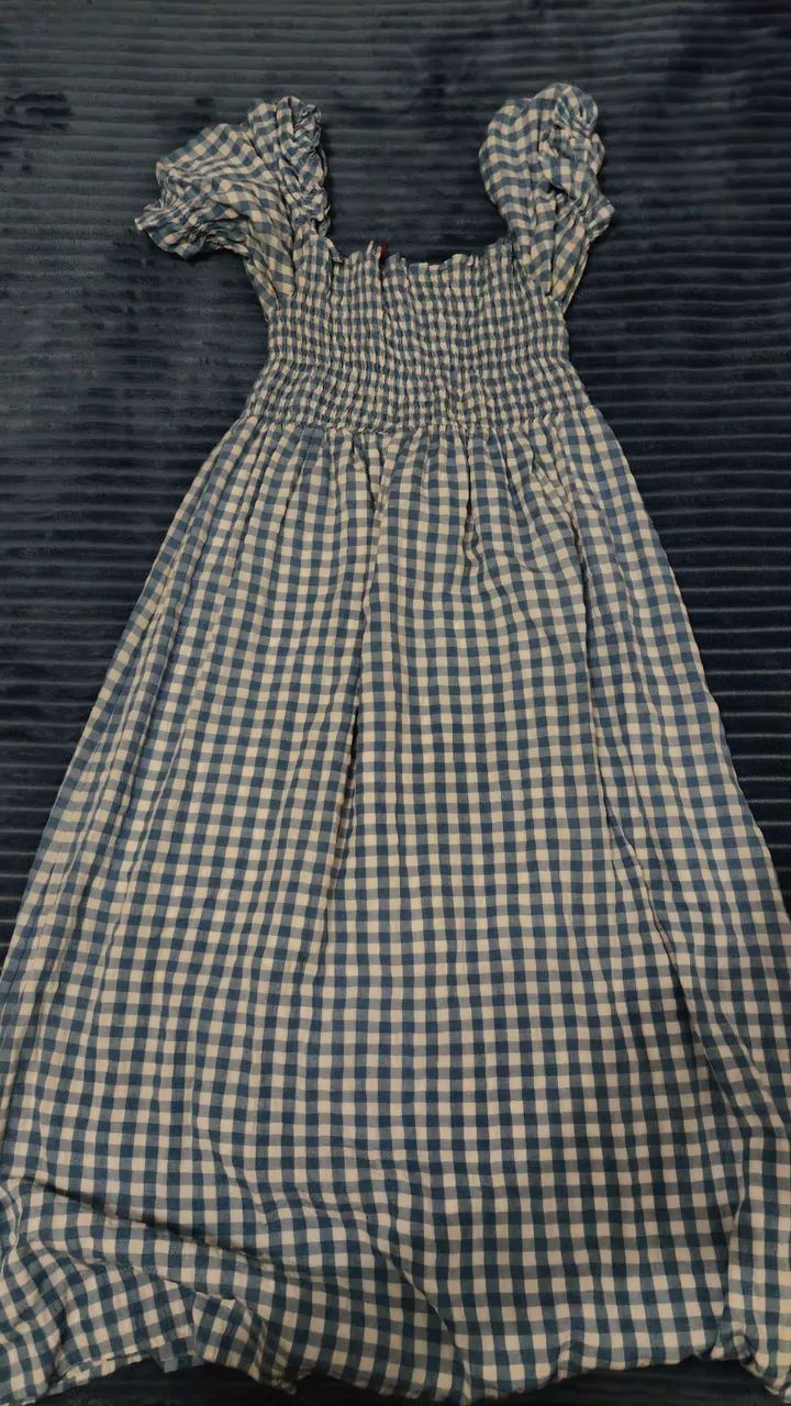 Vestido longo xadrez azul