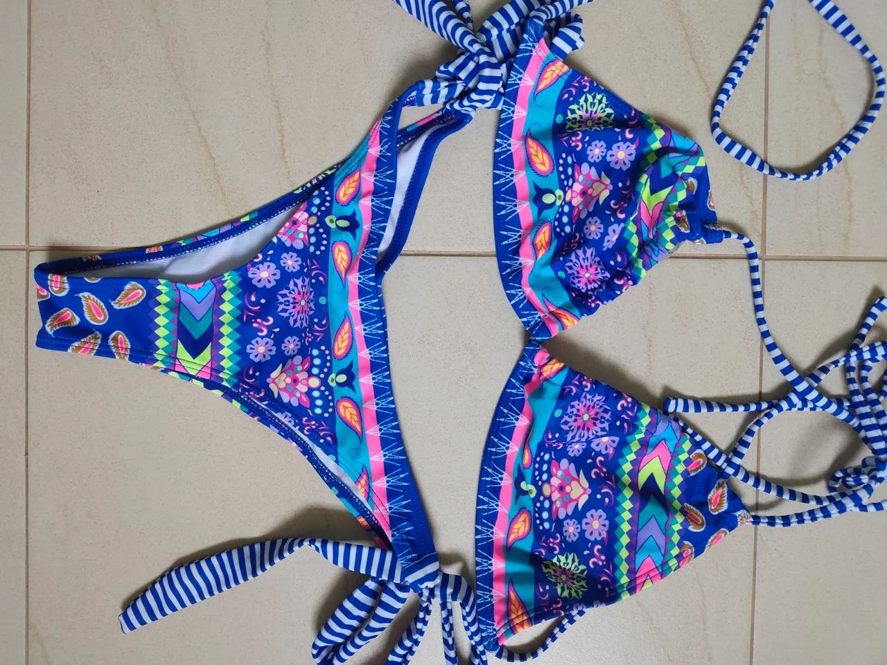 Conjunto biquíni 