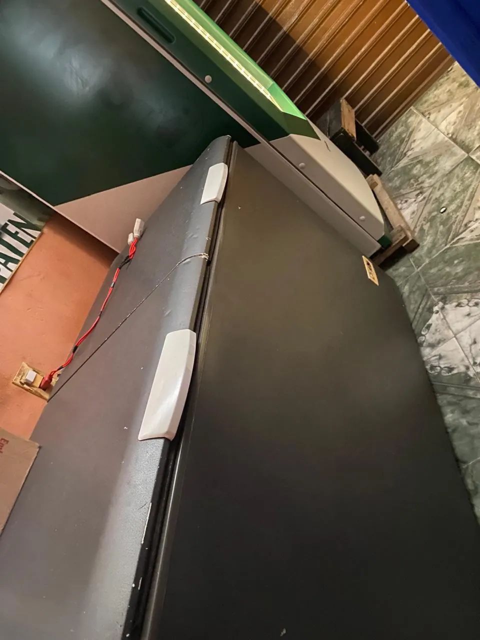 Vende-se freezer cônsul 