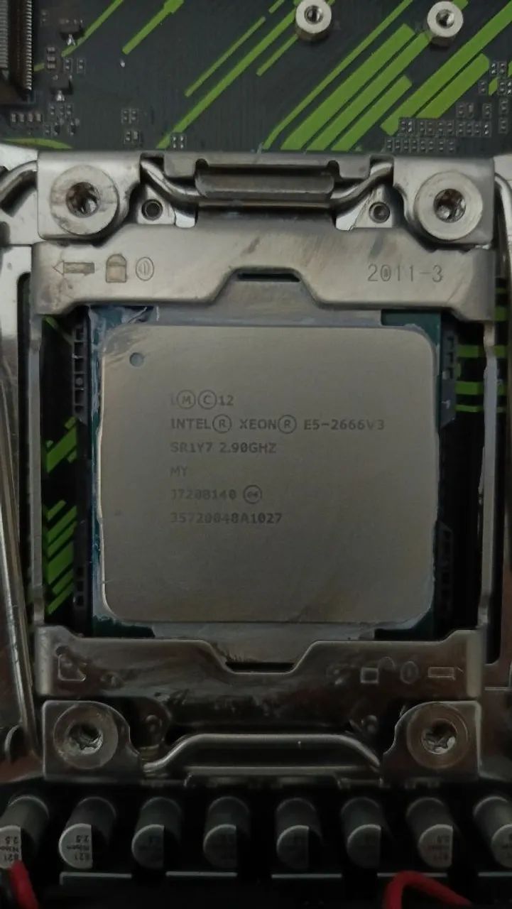 Placa Mãe +  PR9 Machinist - E5 2666V3  Funcionando