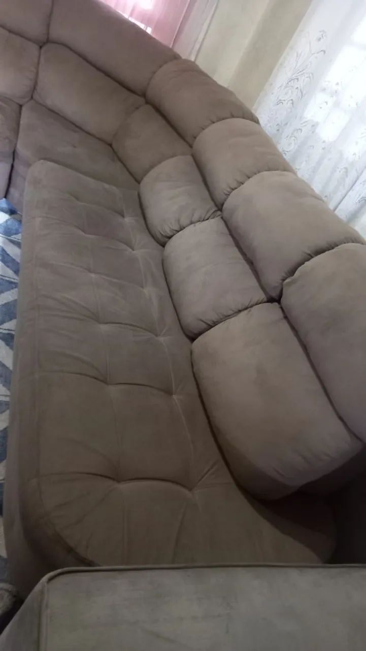 SOFÁ CONJUGADO EM L EM PERFEITO ESTÁDO SEM MANCHAS E SEM RASCADOS 850$ - Foto 3