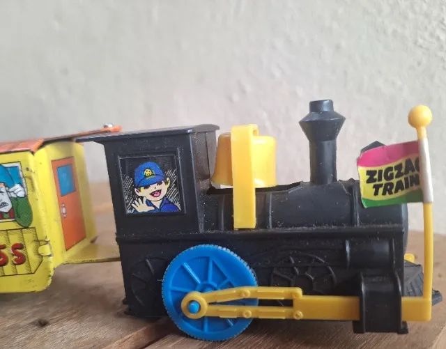 Antigo Trenzinho Zigzag Express Comic Anos 90 (Usado) - Foto 4