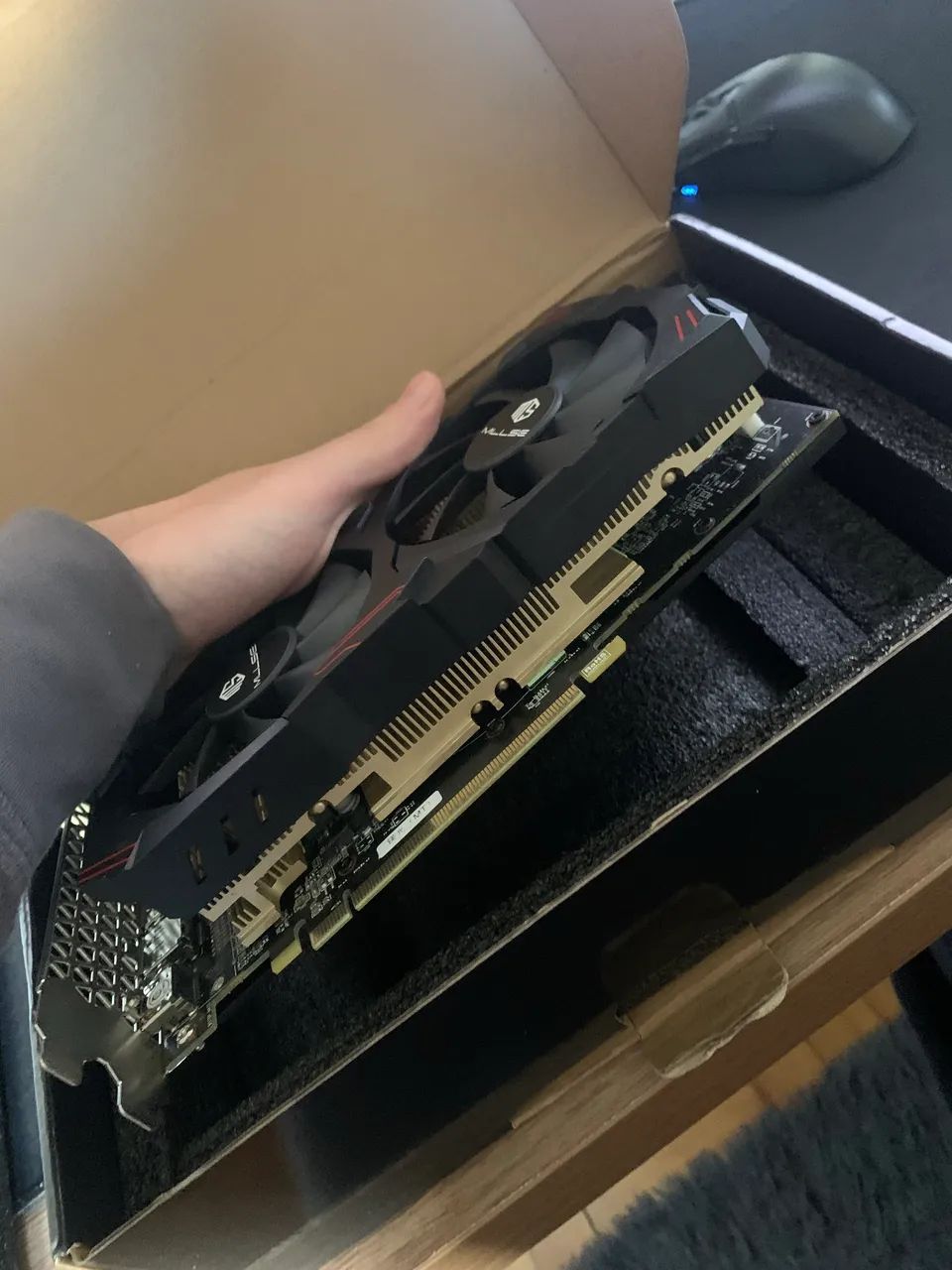RX 580 8GB (COM DEFEITO) - Foto 3