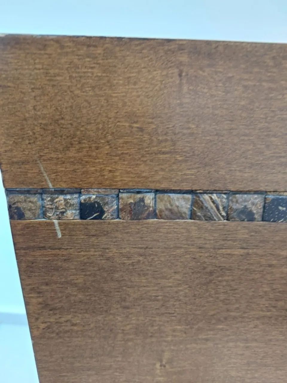 Mesa de jantar com 6 cadeiras estofadas 1,6 x 0,9m  - Foto 4