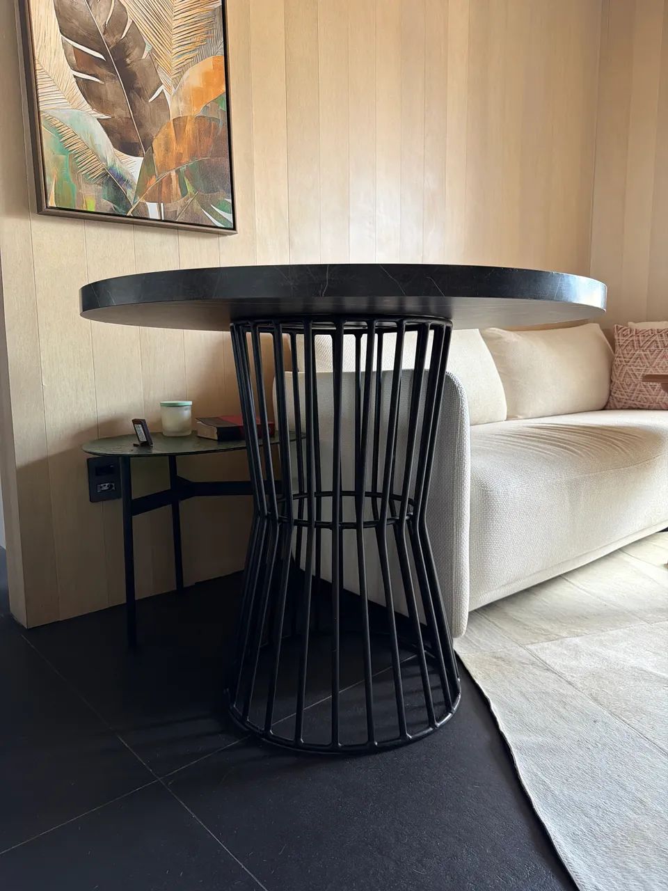 Mesa madeira redonda (Base de ferro) - Foto 2