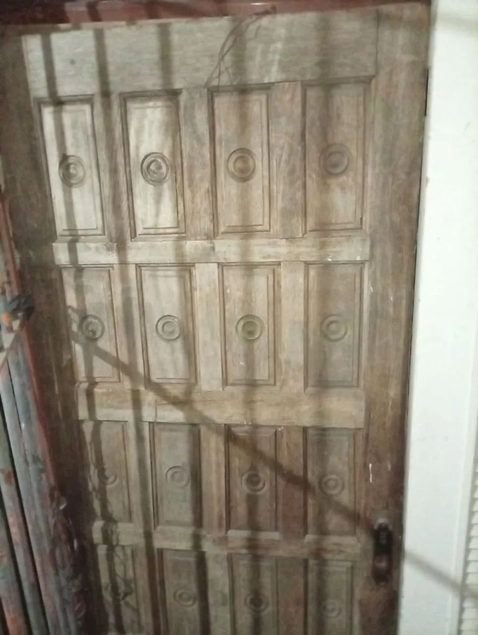 Porta de madeira rústica 