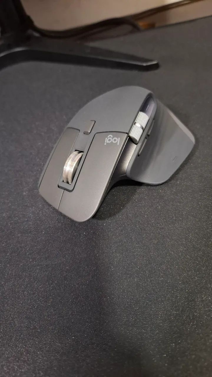 Mouse Logitech MX Master 3s - Foto 3