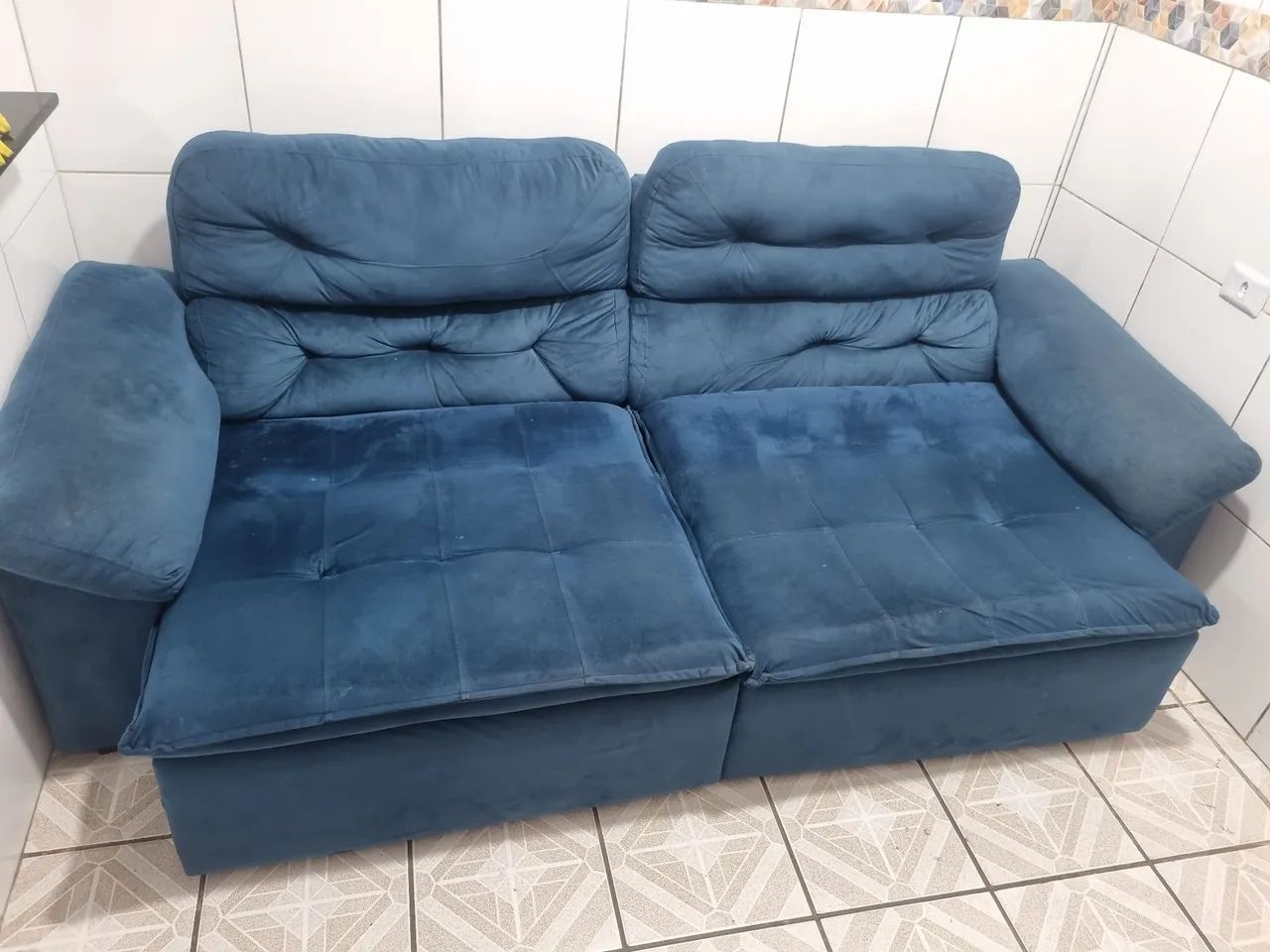 Sofá semi novo