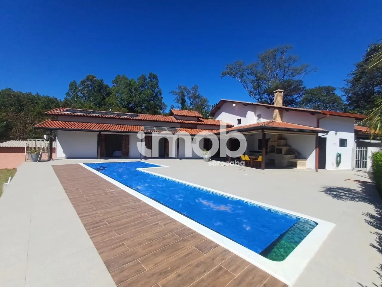 Casa de Condomínio em Caputera - Sorocaba