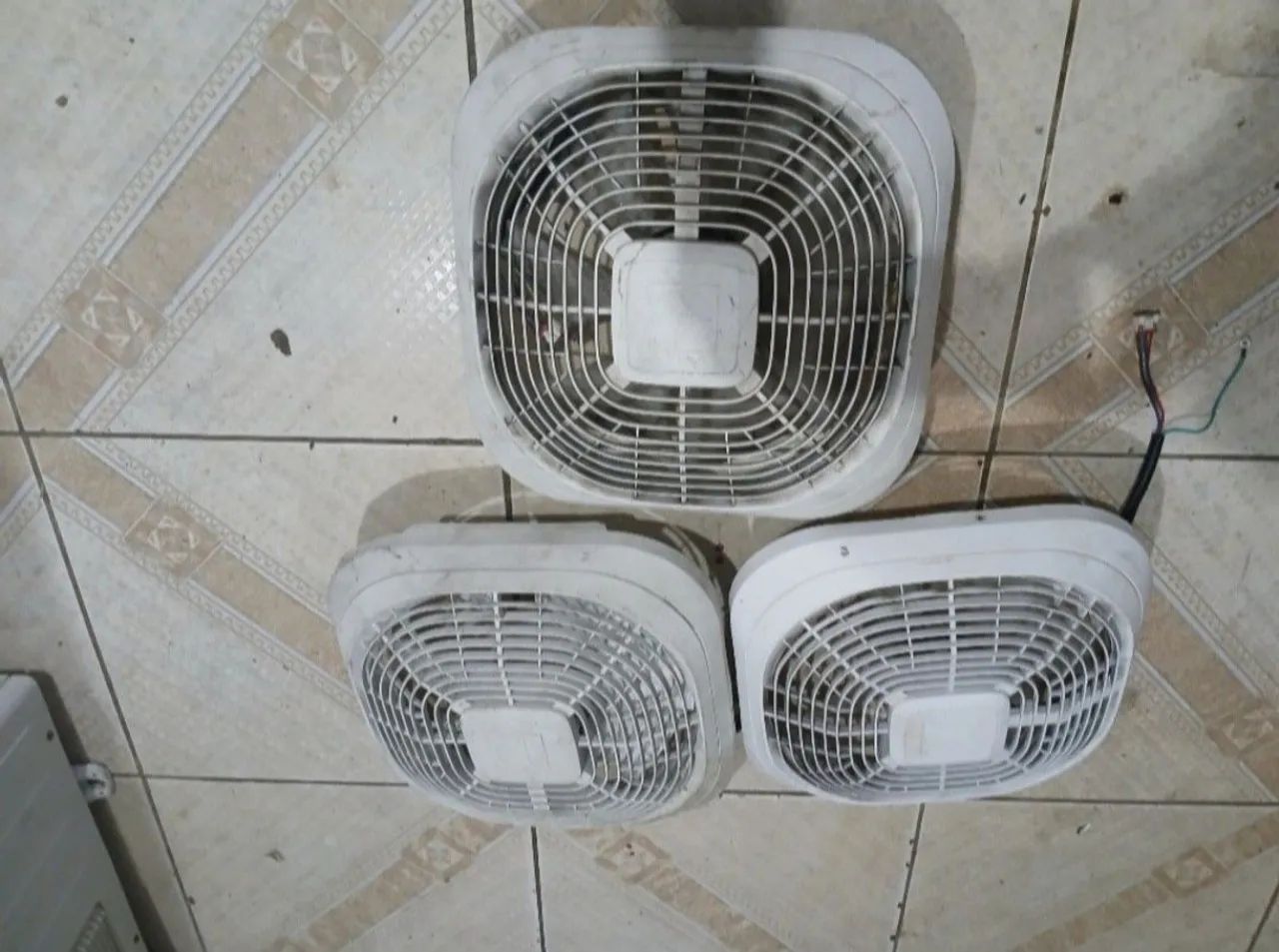 VENTILADOR PARA CONDENSADORA ELECTROLUX. 