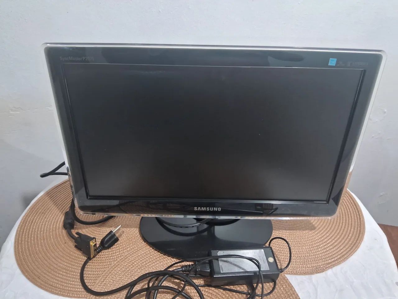 Monitor Samsung SyncMaster P2070 - Foto 3