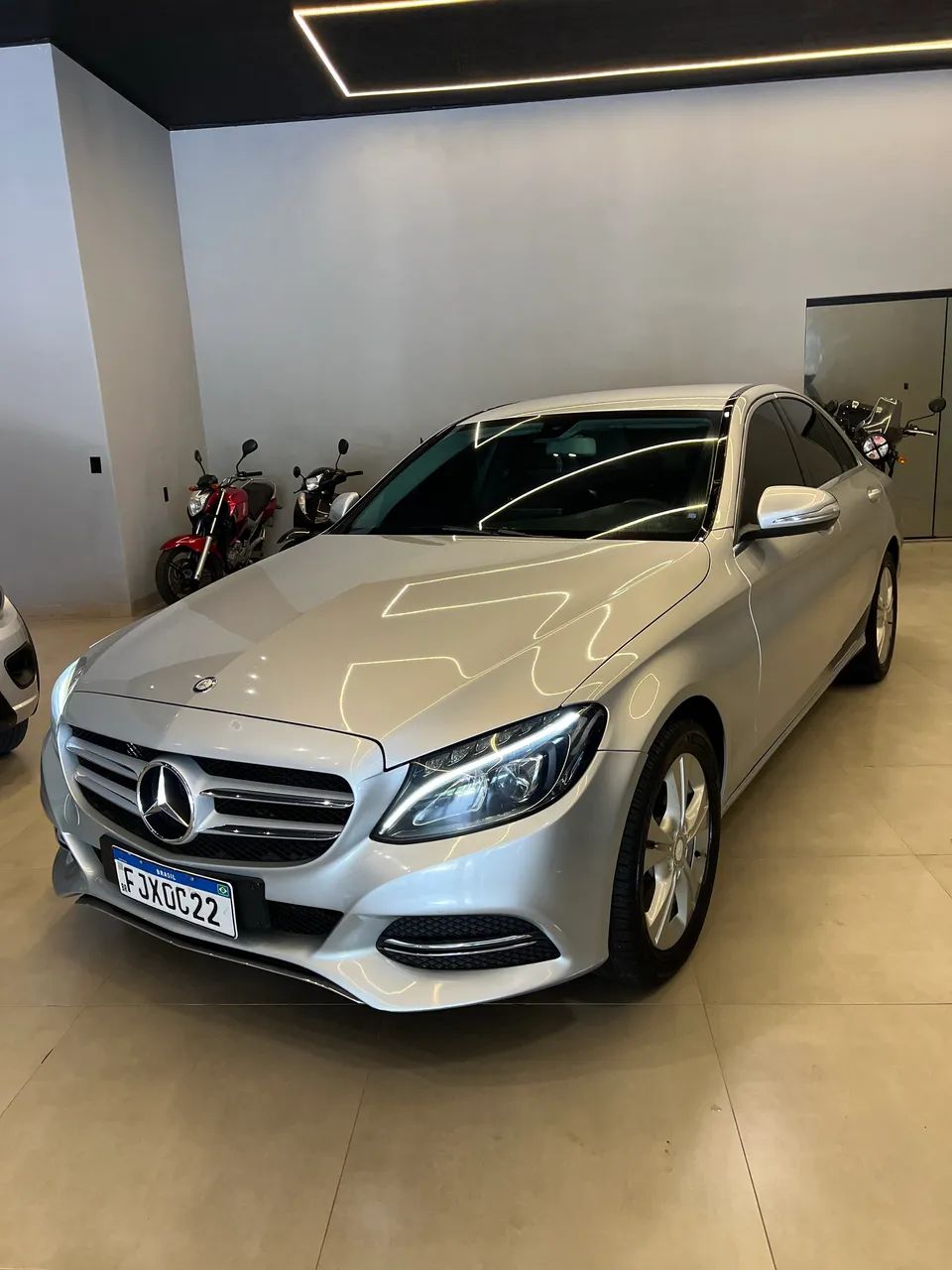 Mercedes-Benz C-180 2015