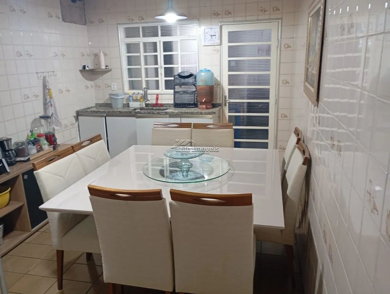 Casa sobrado em condomínio a venda em Campinas