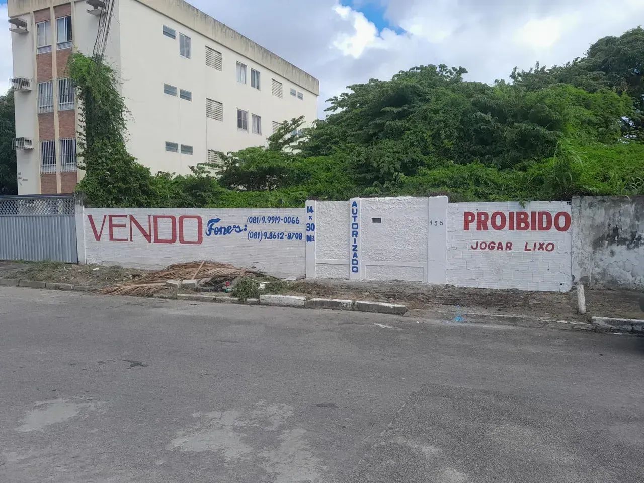 Terreno ao lado da Exposicao de Animais