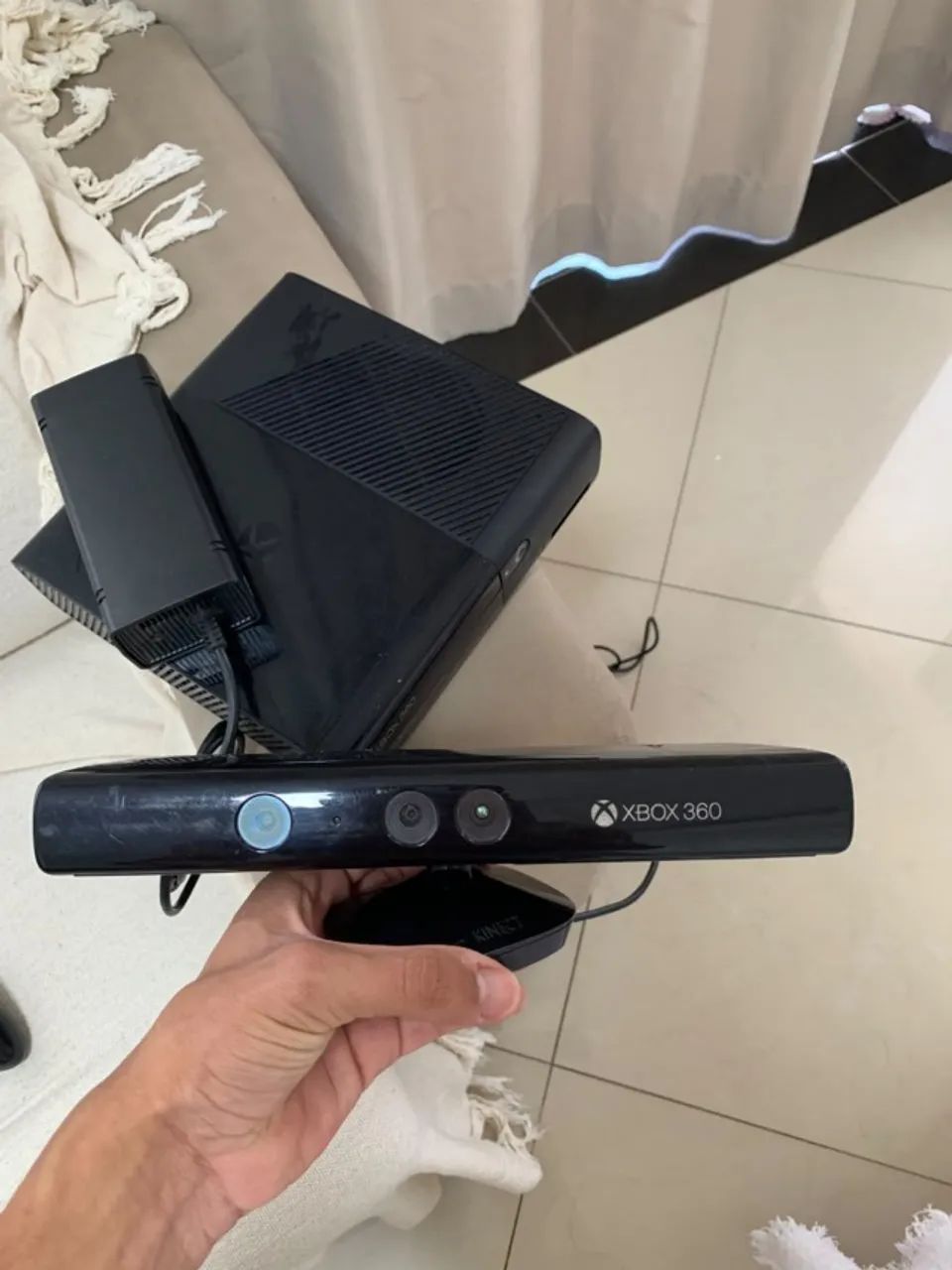 ? XBOX 360 + KINECT + CONTROLE ORIGINAL - Foto 3