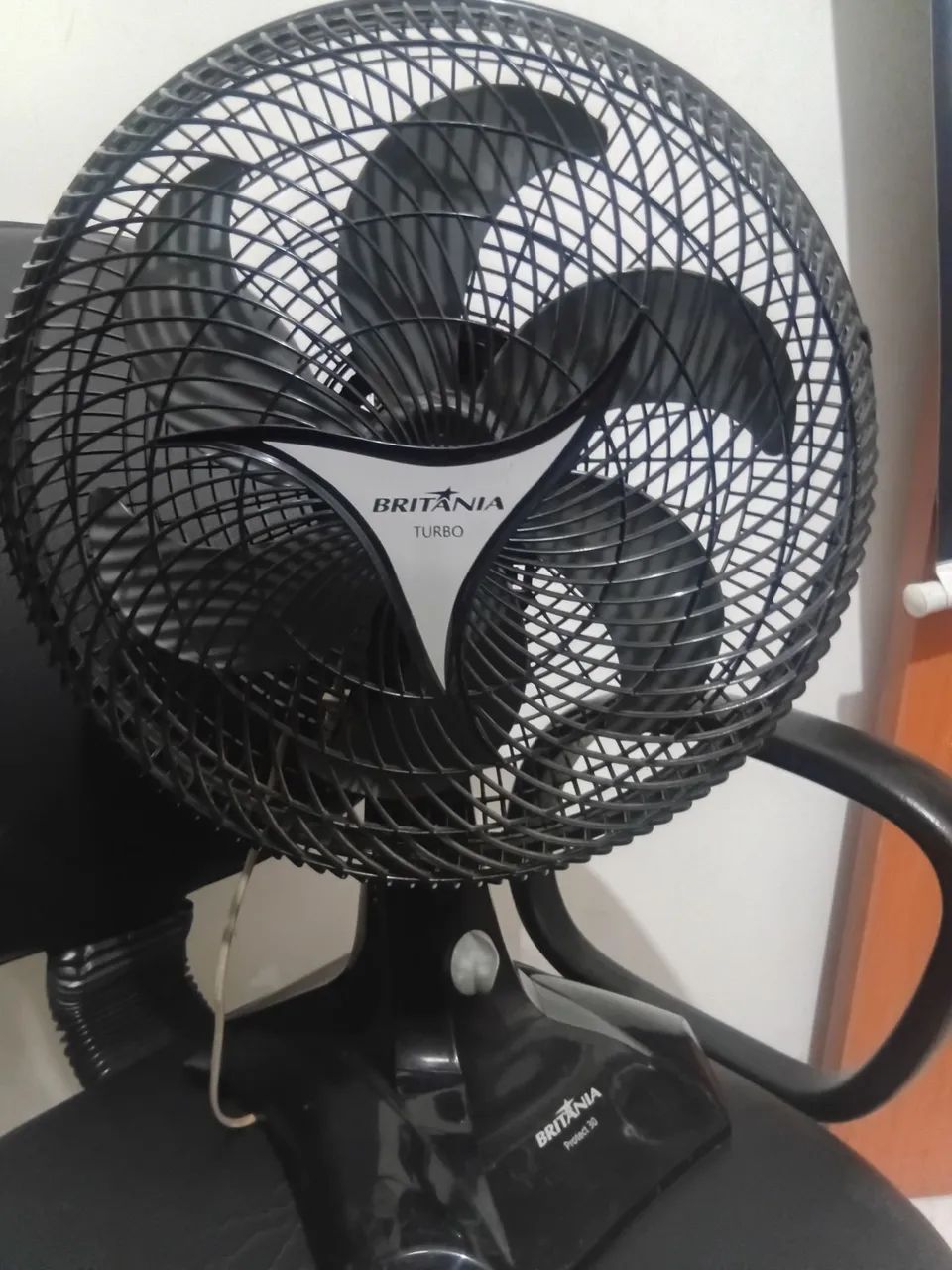 Ventilador preto