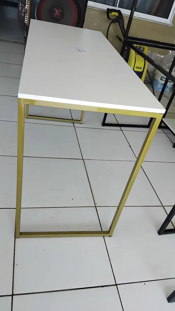 Mesa dourada  - Foto 2