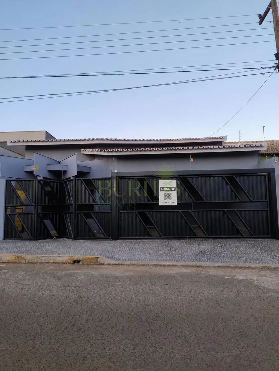 Casa para alugar em Rio Verde, Setor Morada do Sol, com 3 quartos, com 200 m²