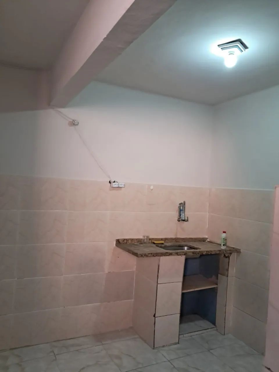 Aluguel Casa ampla 02 quartos - Foto 3
