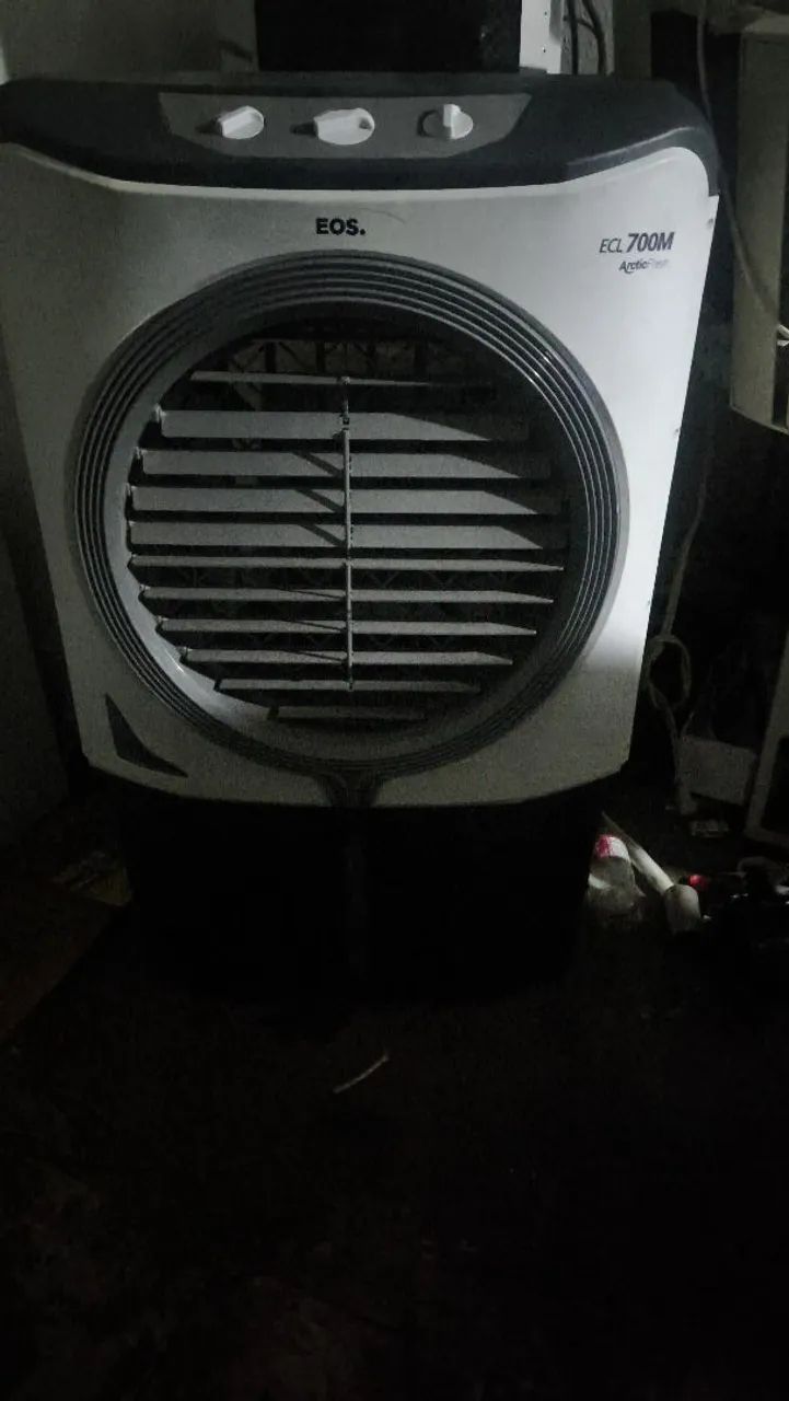Vento climatizador EOS 700mp funcionando perfeitamente  - Foto 2