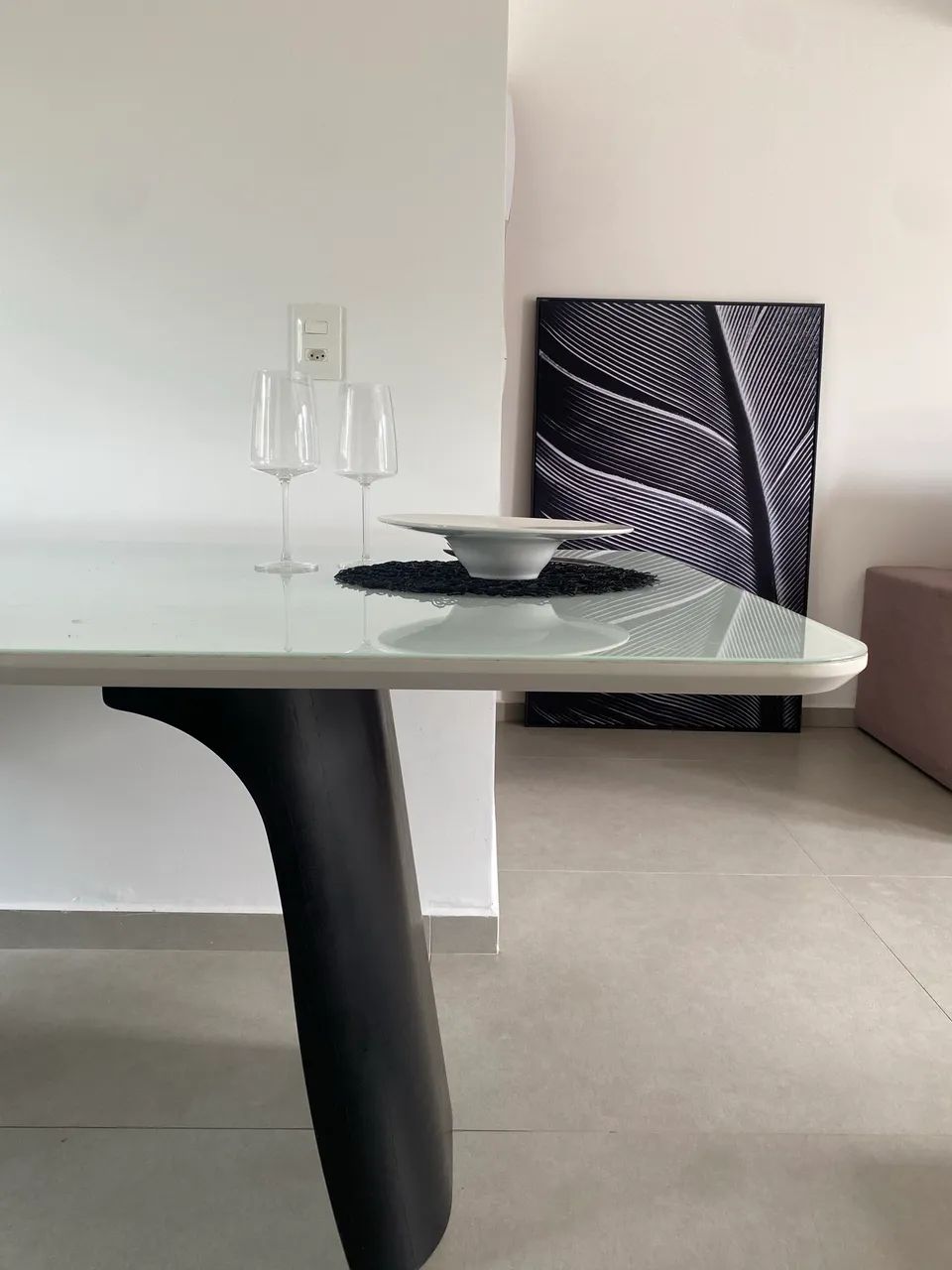 Mesa com 6 ou 8 lugares 