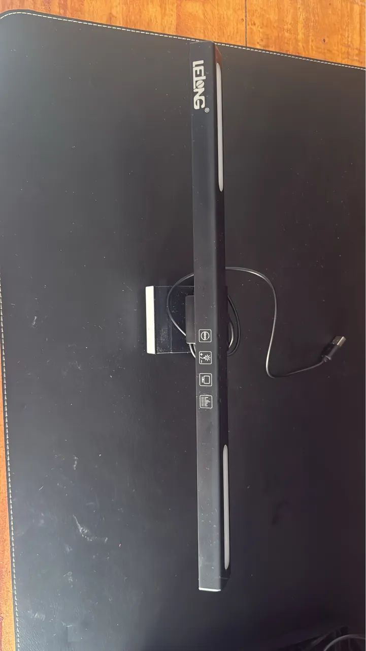 Luz para monitor R$199