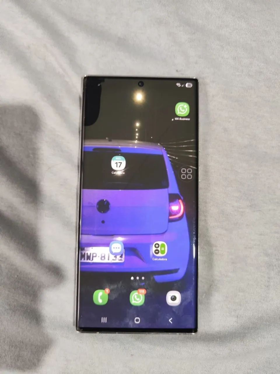 S22 Ultra - detalhe na tela.