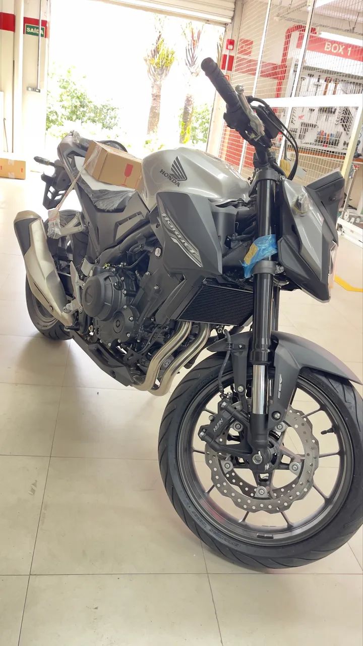 CB 500F Hornet