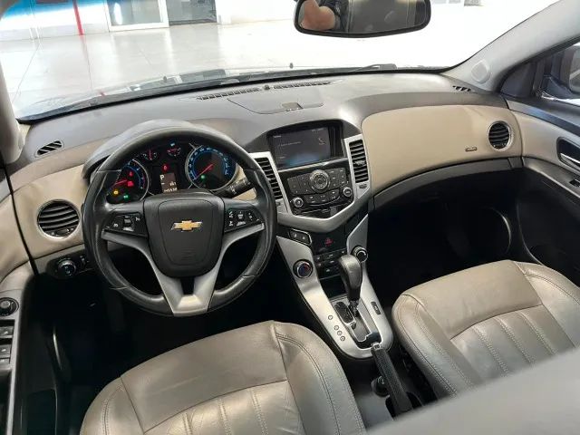 Chevrolet Cruze LTZ 1.8 16V FlexPower 4p Aut., foto 10 de 13