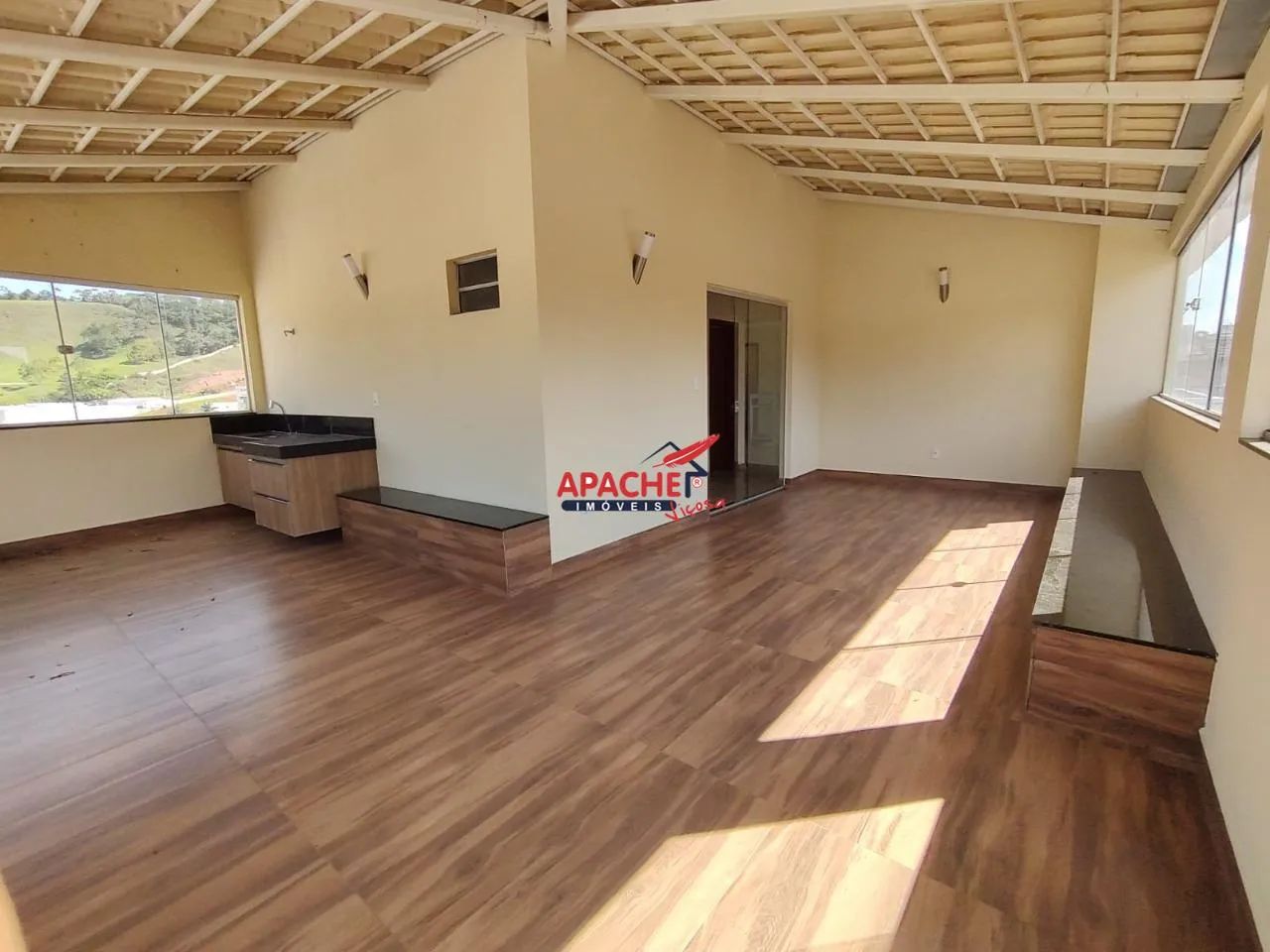 Excelente cobertura de 4 quartos sendo 3 suites - Foto 5