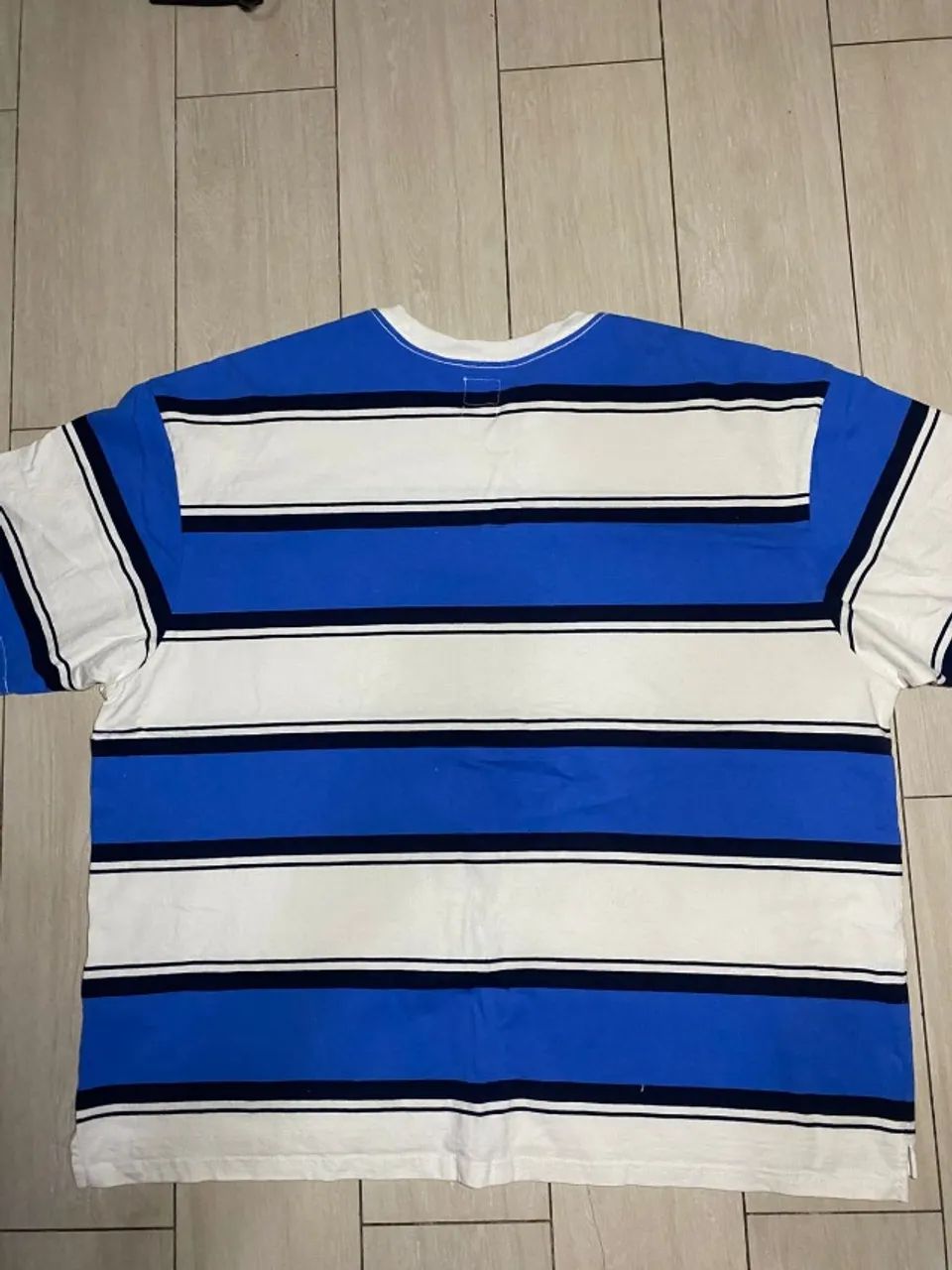 Camiseta Levis Slouchy Pocket Tee - Oversized - Foto 3
