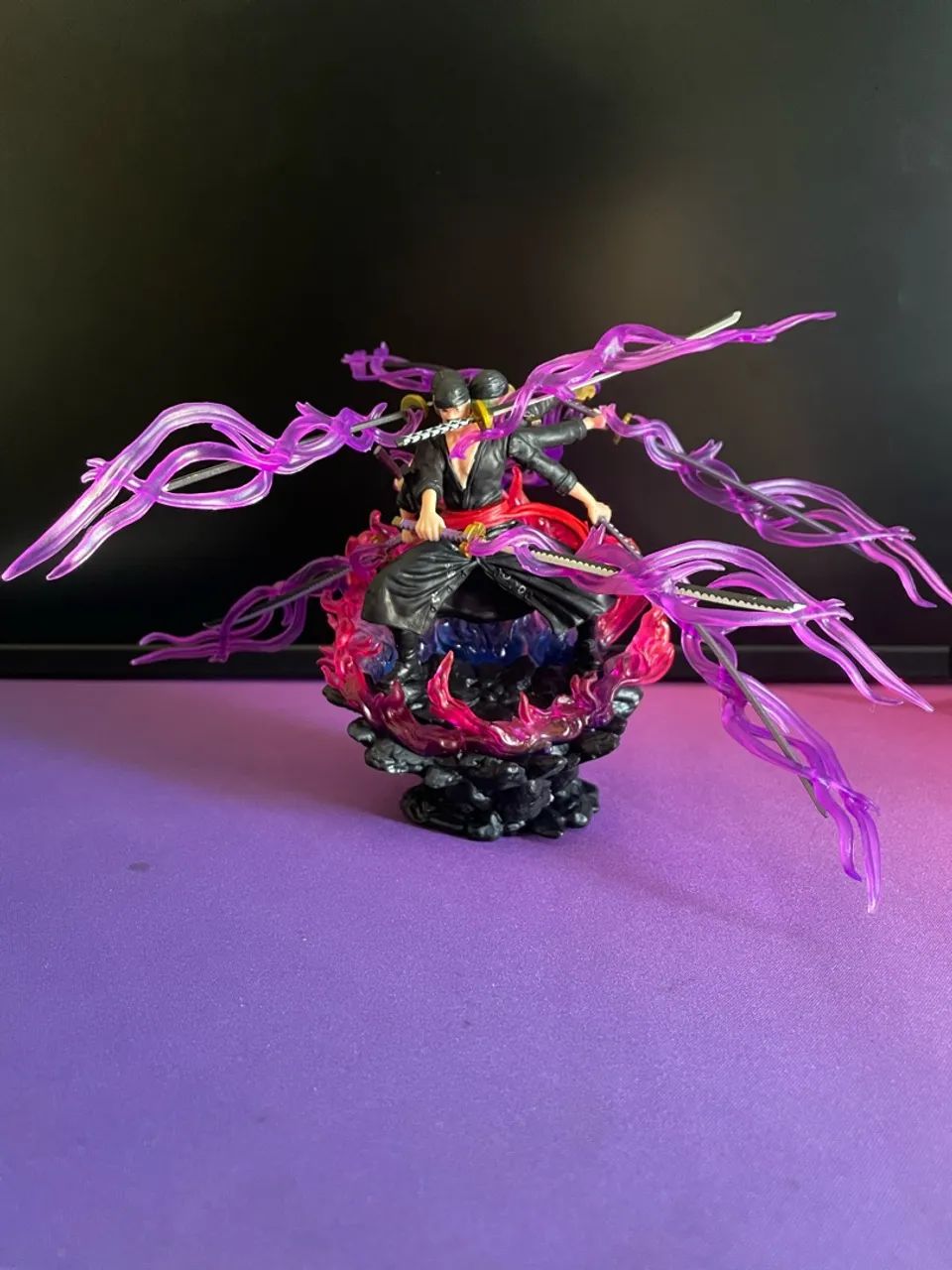 Zoro 9 espadas action figure - Foto 5