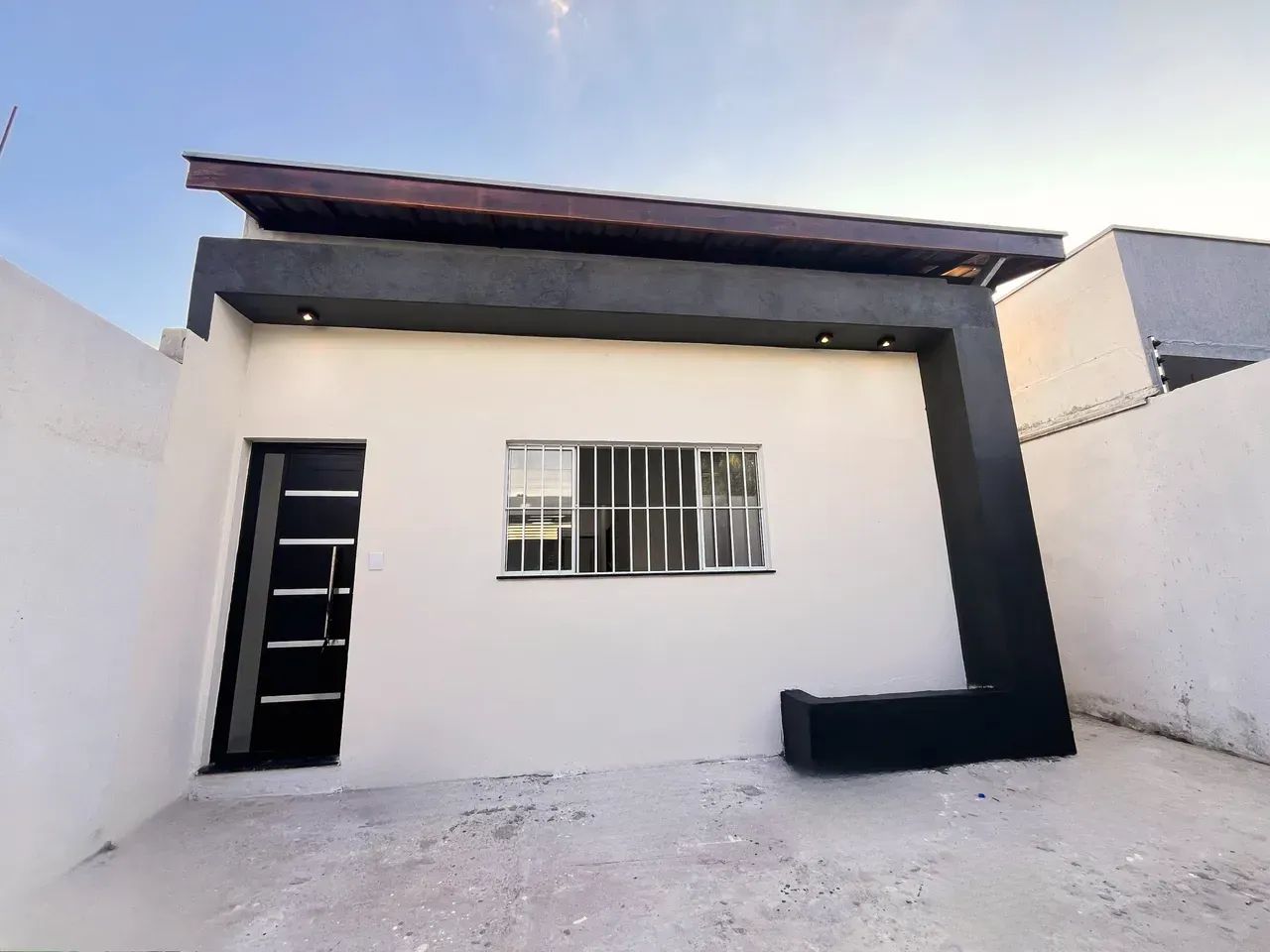 Imóvel para venda tem 72 metros quadrados com 2 quartos
