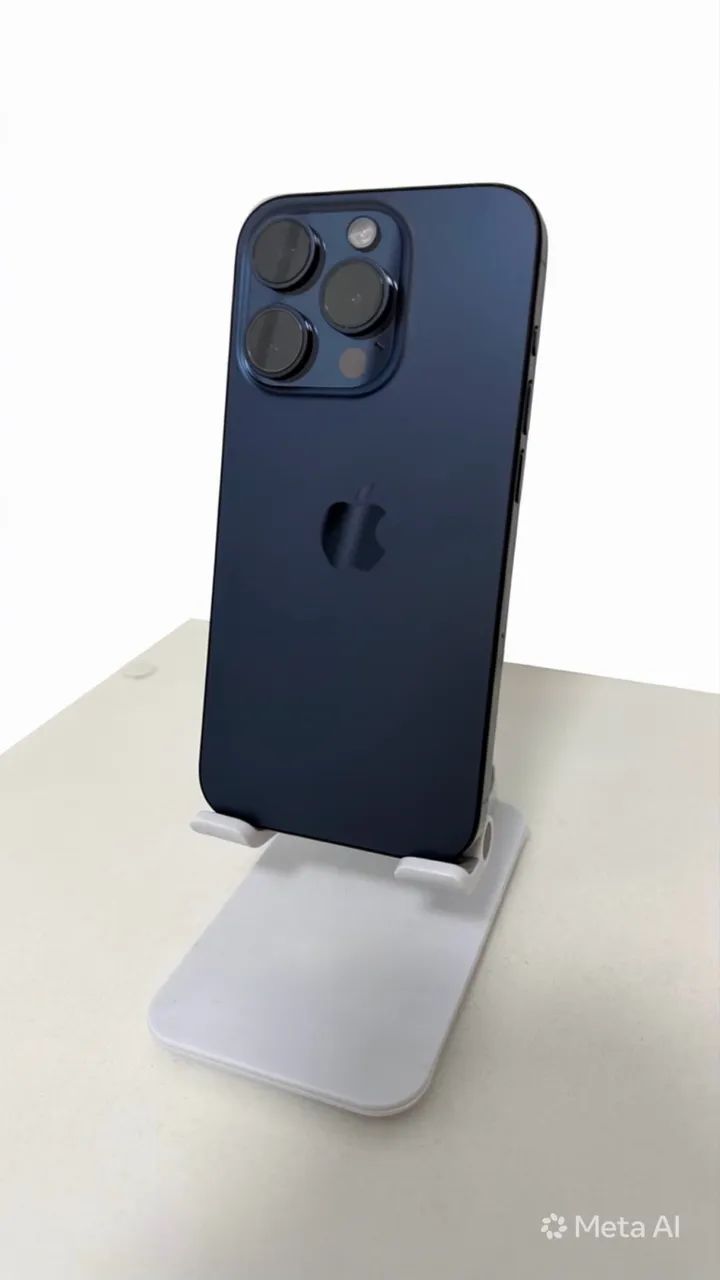 iPhone 15 Pro 128gb azul titânio  - Foto 3