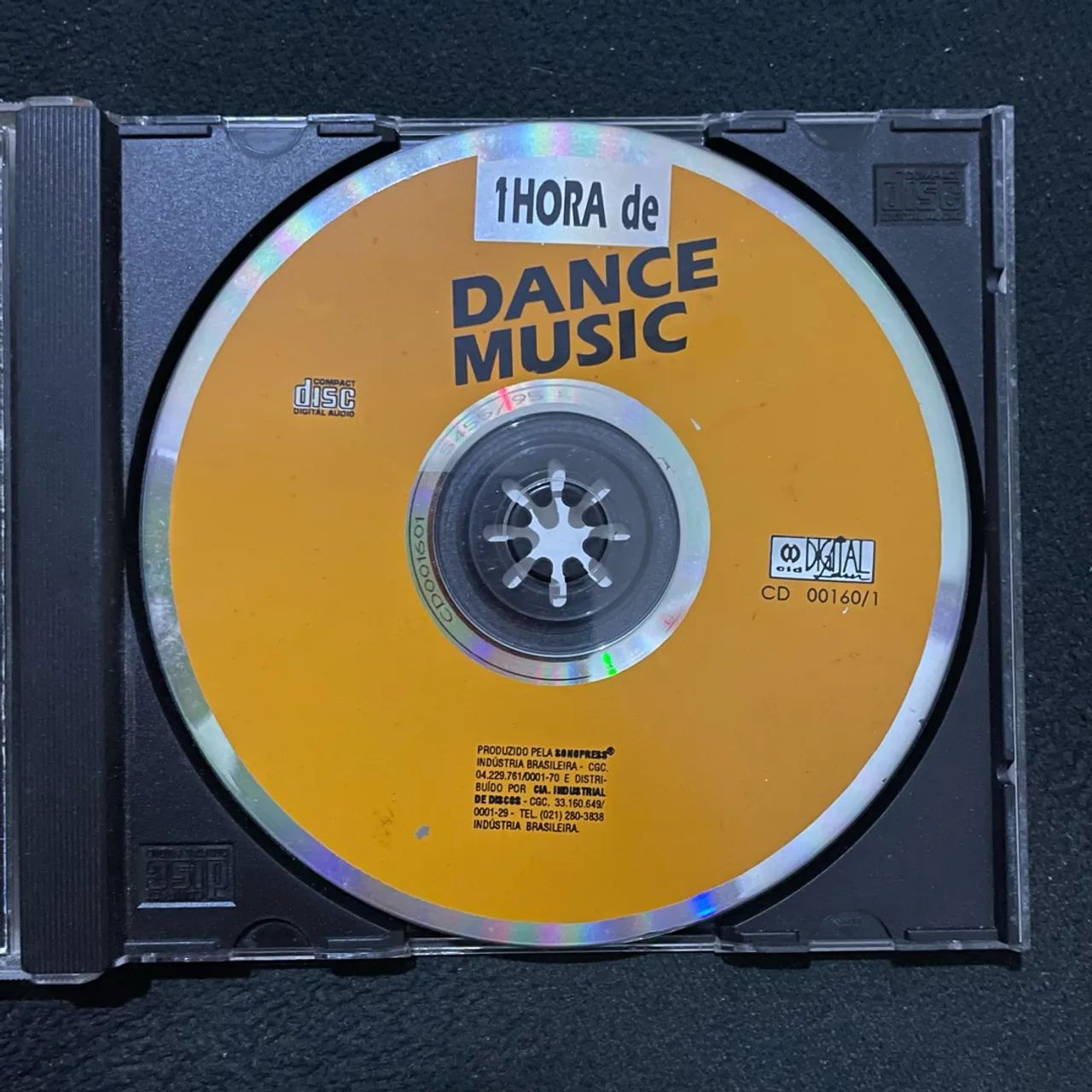 1 Hora de Dance Music (CD nacional) - Foto 3