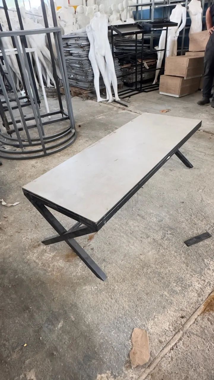  Mesa baixa 