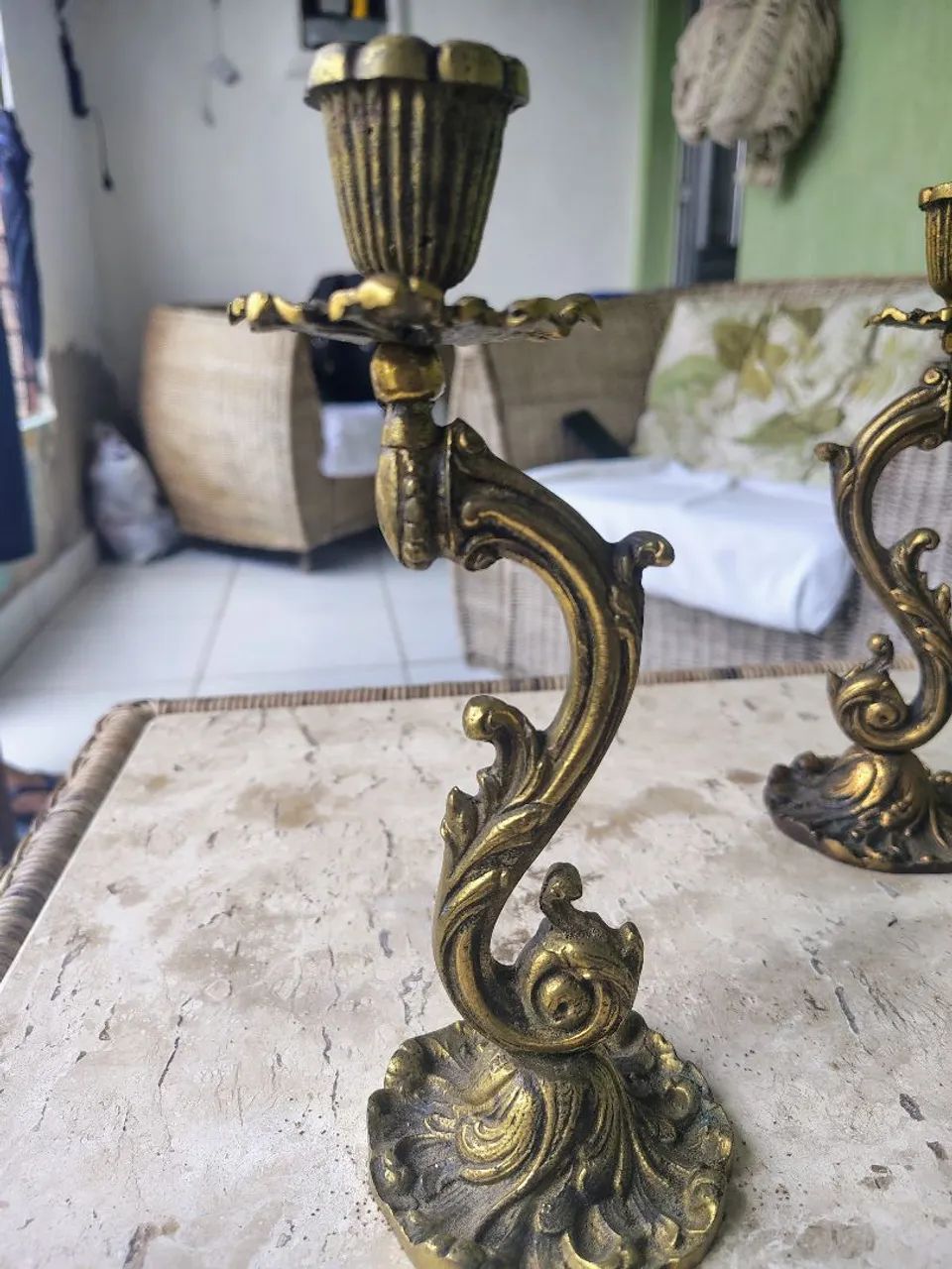 Par de castiçal bem conservado  - Foto 3