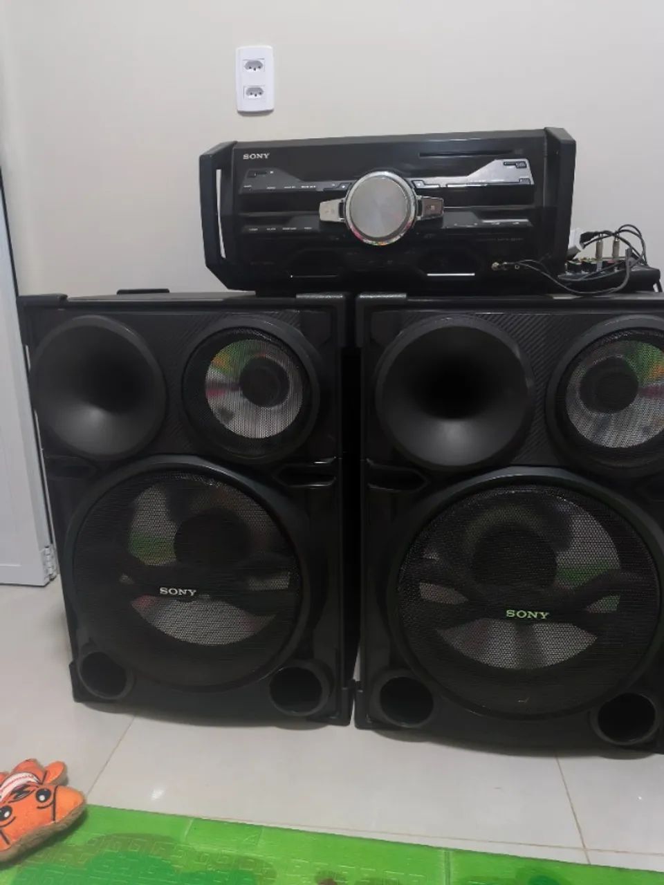 Som Sony shake 2000
