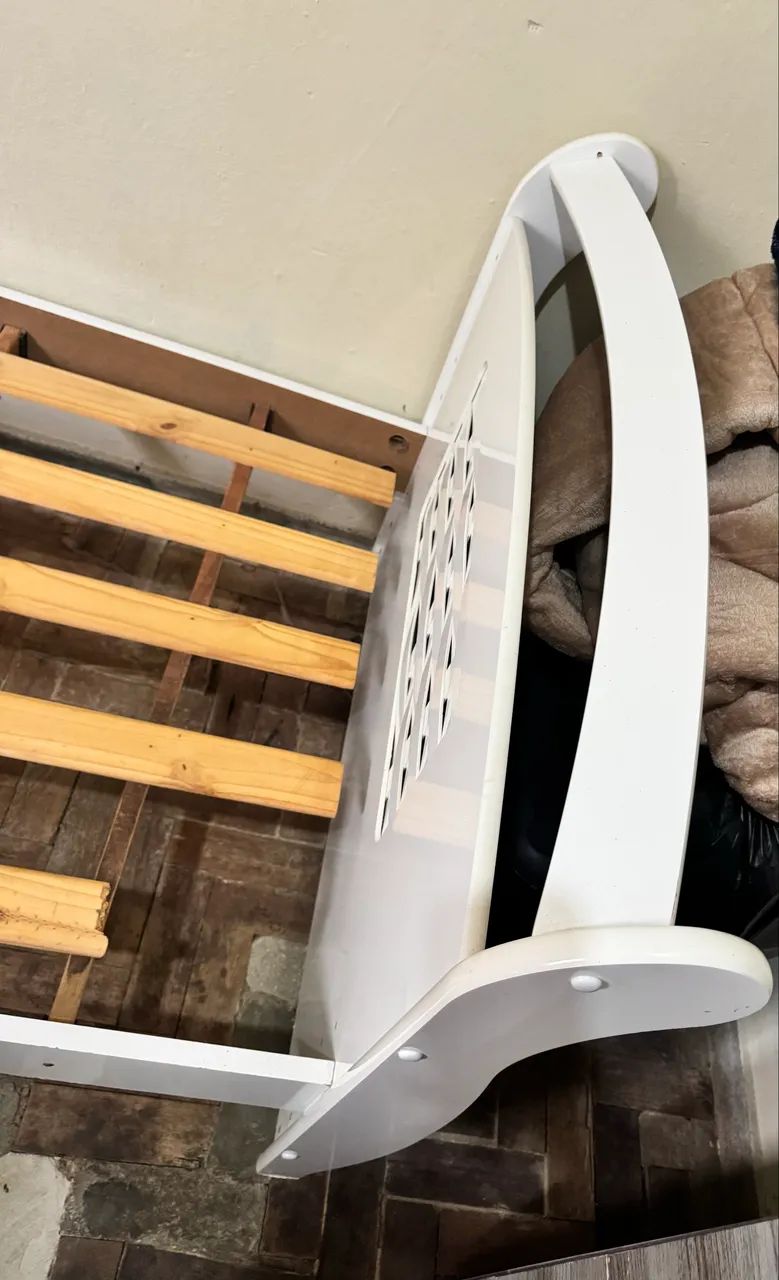 Cama de Solteiro em Laca (Sem Colchão) - Retirada no Local - Foto 2