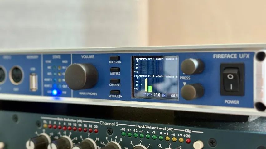 Interface de áudio RME Fireface UFX - Foto 2