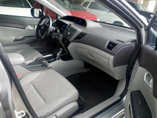 New Civic LXR automático 2014 bem cuidado - Foto 10