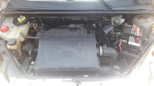 Vendo fiesta sedan flex 1.0 - Foto 2