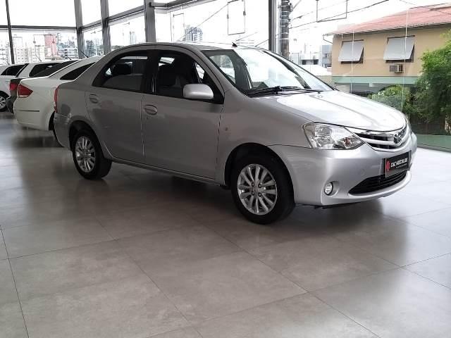 Etios Sedan XLS 1.5 unico dono - Foto 3