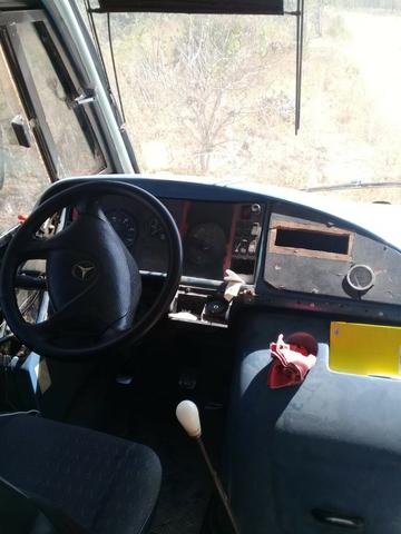 Microonibus MB 710 Comil 2002 - Foto 6