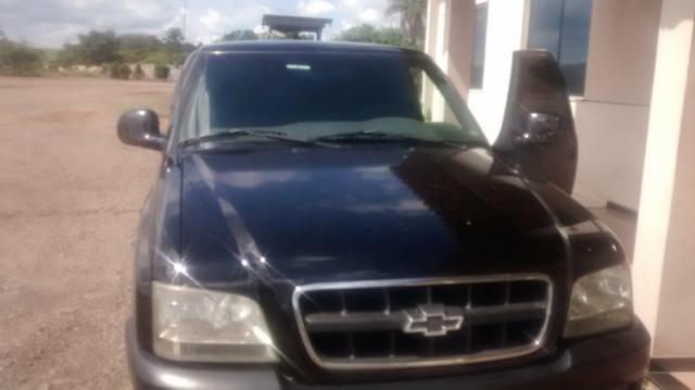 Vendo S10 tornado completa 2.8 turbo diesel 4x4 - Foto 4