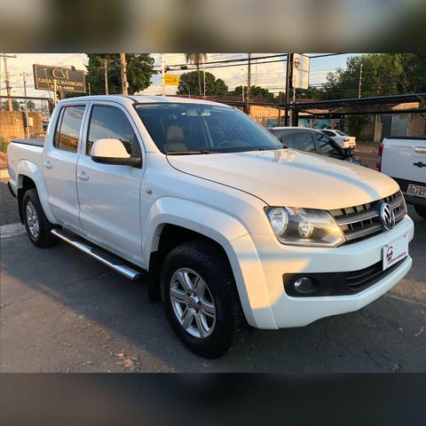 Amarok Trendline 2.0 TDi 16v 4x4 C.D - Automática